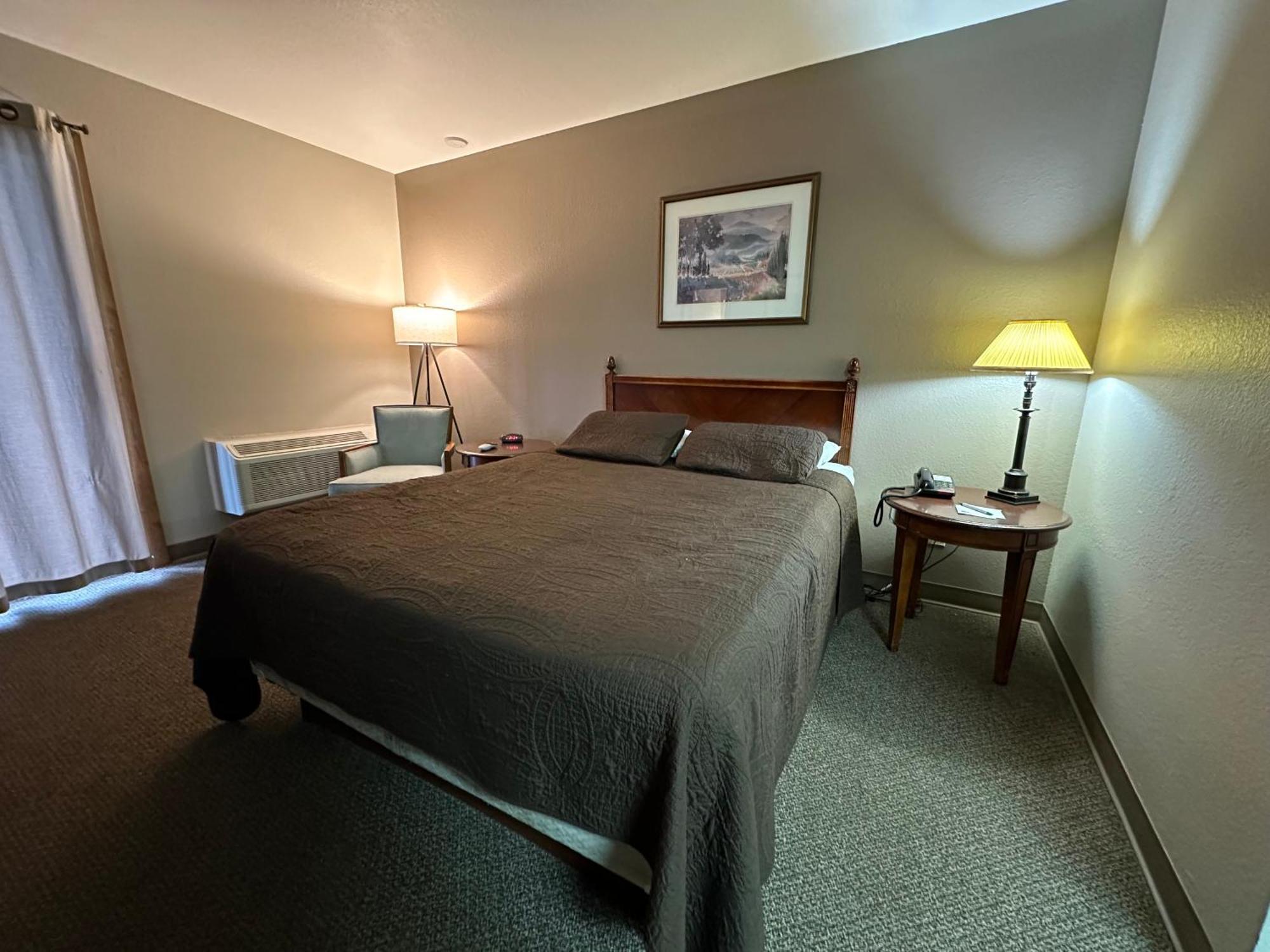 Inn Timber 2*